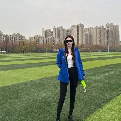 毛芳